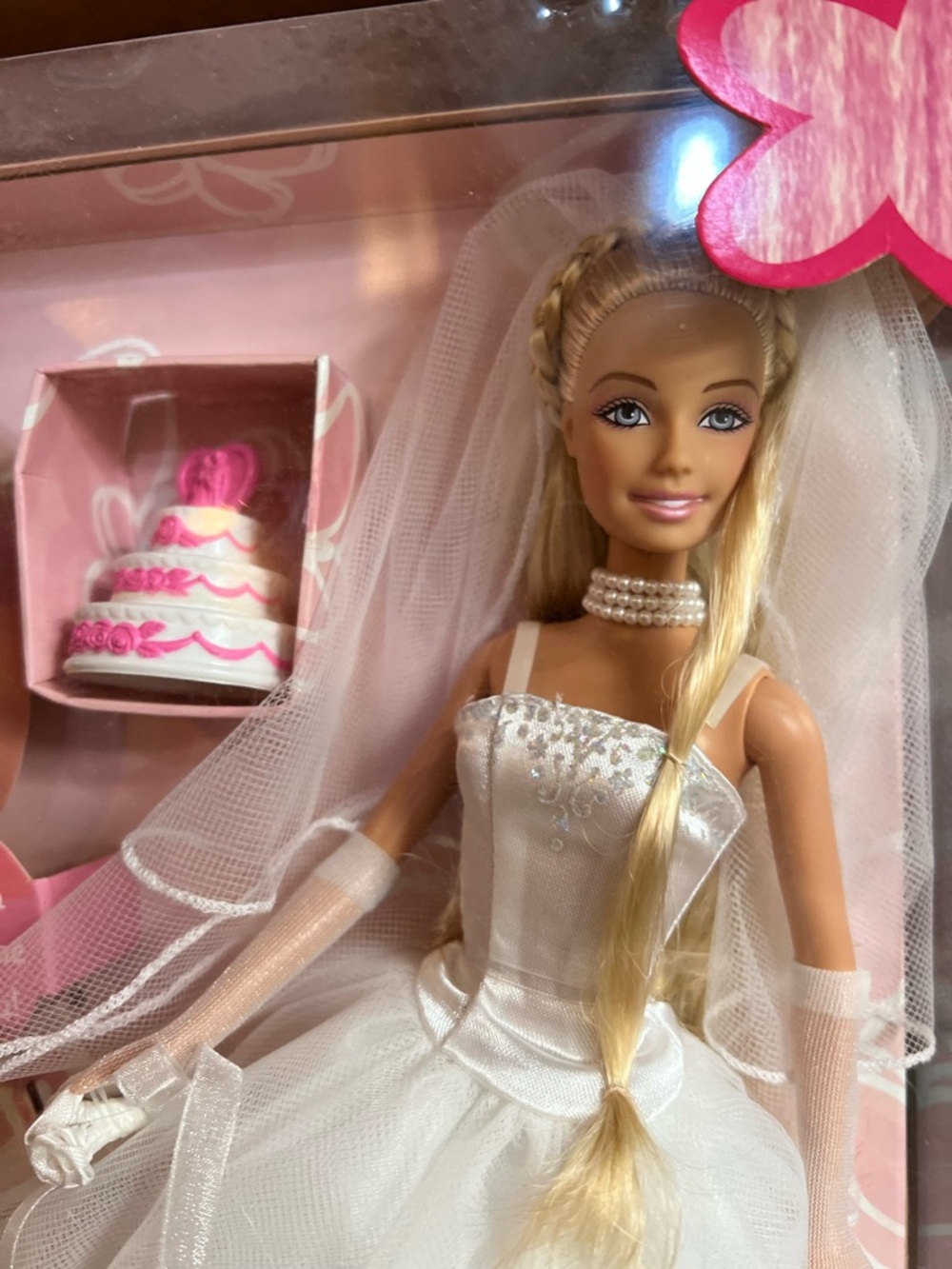 Beautiful Bride Barbie NRFB From 2004 - Picture 2 of 11